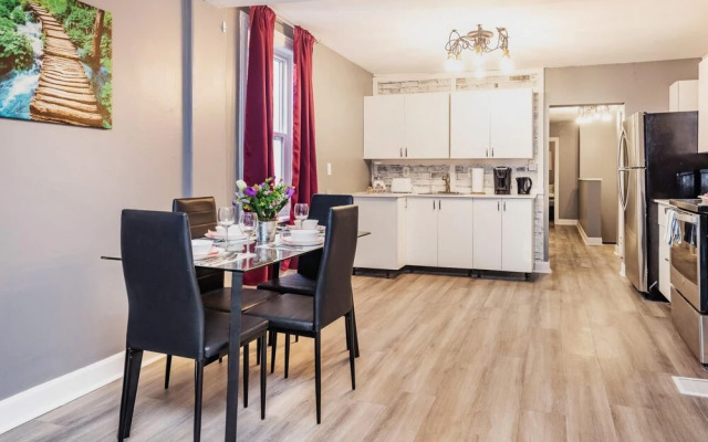 Modern 3BR Apartment With Netflix - Near Byward Market