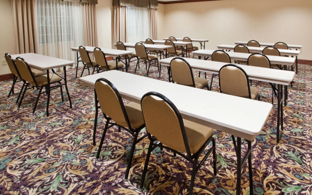 Staybridge Suites Columbus Fort Moore by IHG
