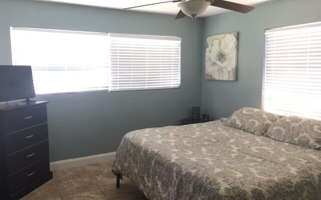 2 Master Suites Pool Home