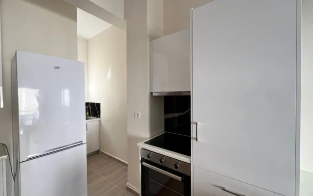 Madonna's Cozy Apartment