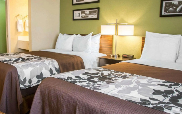 Sleep Inn & Suites - Airport