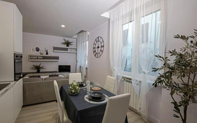 Suite in Centro Storico Porto di Savona Spiagge