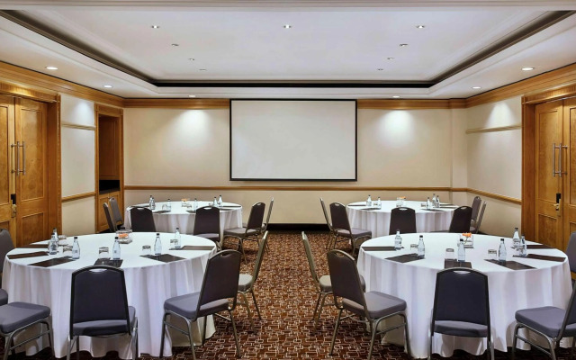NH Johannesburg Sandton Hotel