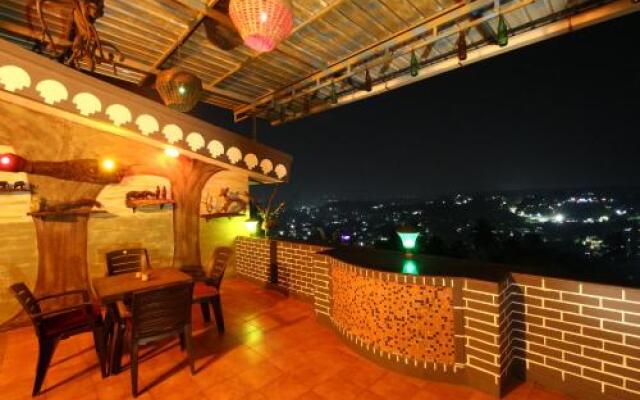 Hill Top Luxury Villa - 3 BHK || Infinity Pool