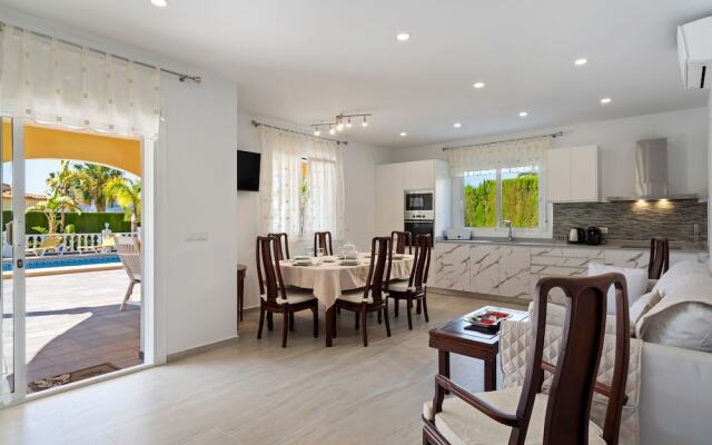 Beautiful Villa in Calpe With Private Swimming Pool