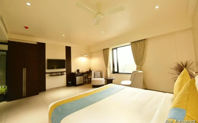 Hotel Cypress