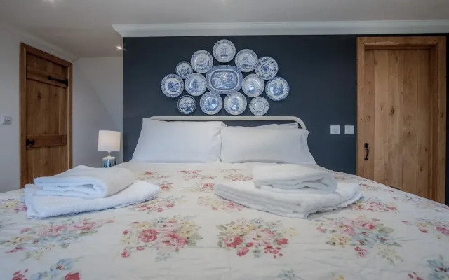Highfield - 3 Bed - Llanmadoc