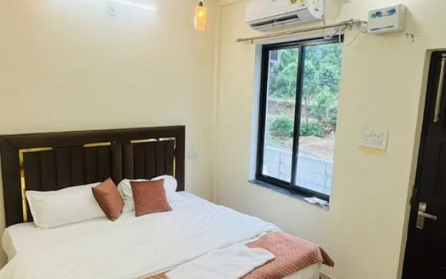 Goroomgo Kaffal Hotel and Restaurant Rudraprayag