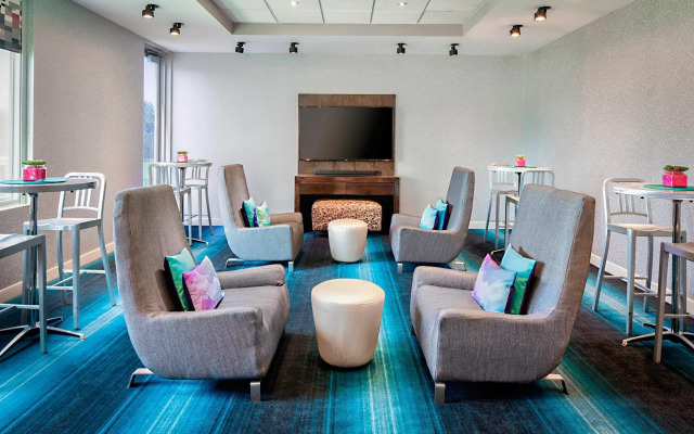 Aloft Las Colinas