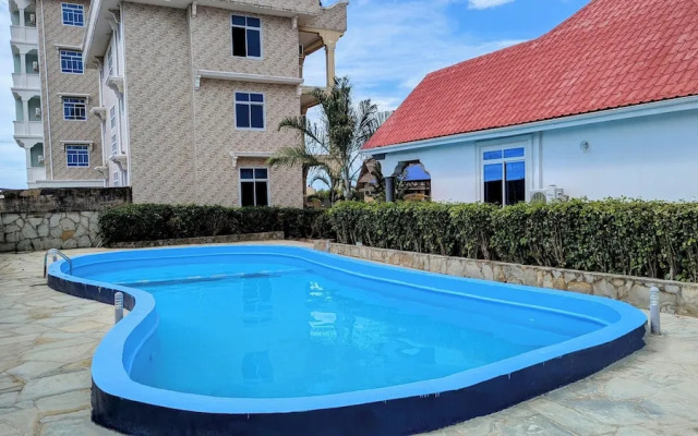 Crown View Hotel