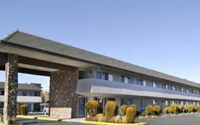 University Inn Reno