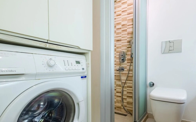 Fully Equipped Cozy Home in Besiktas