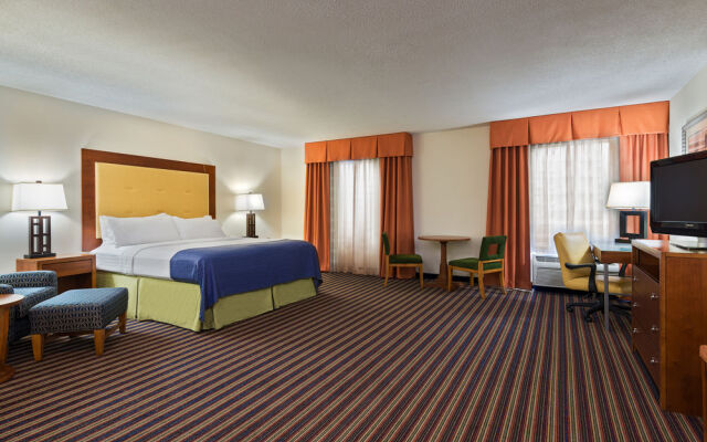 DoubleTree by Hilton Richmond Airport