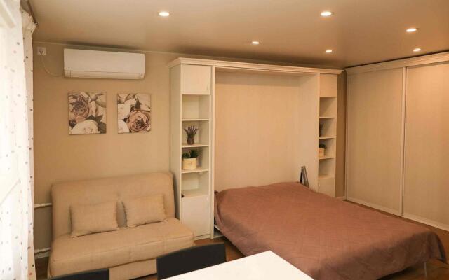 Апартаменты на улице Десятинная 17 к1