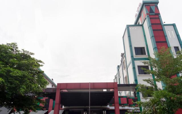 OYO 711 Salam Residence Syariah