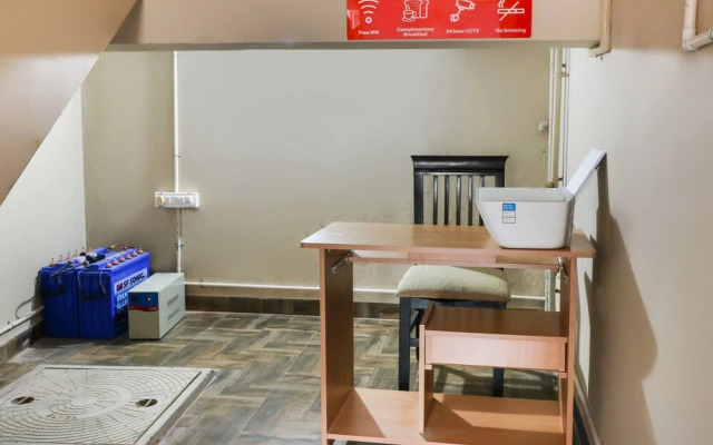 OYO Flagship 46738 Egmore Shelters