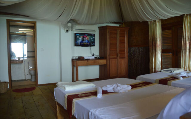 Koh Rong Beach Bungalow