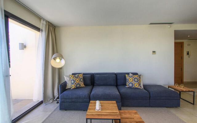 1090 - Los Monteros Samara Hill Penthouse