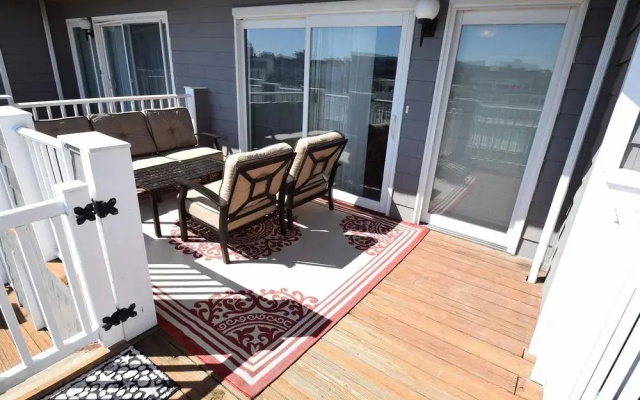 Harbour Island 39F By Redawning