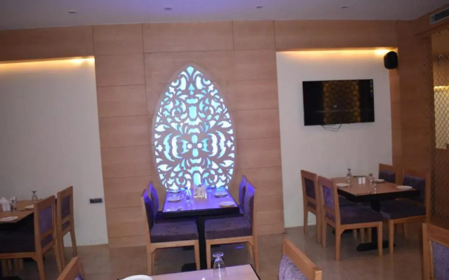 Hotel Amar Heights