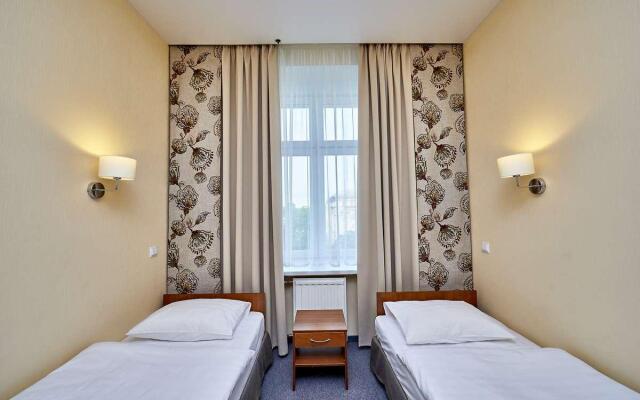 Rossiya Hotel