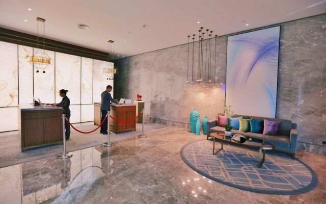 Yading Peninsula Hotel