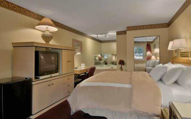 Bourbon Capital Inn