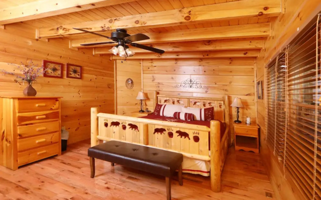 Amazing Grace - Two Bedroom Cabin