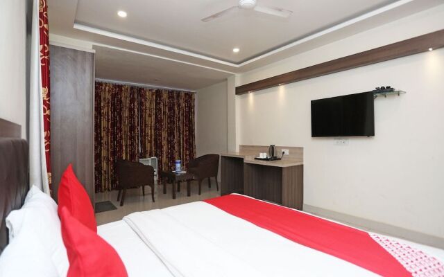 OYO 2257 Hotel MM Continental