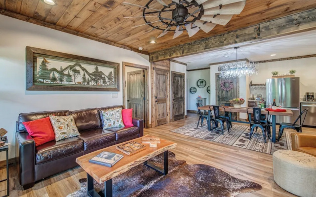 Lazy Days Cabin