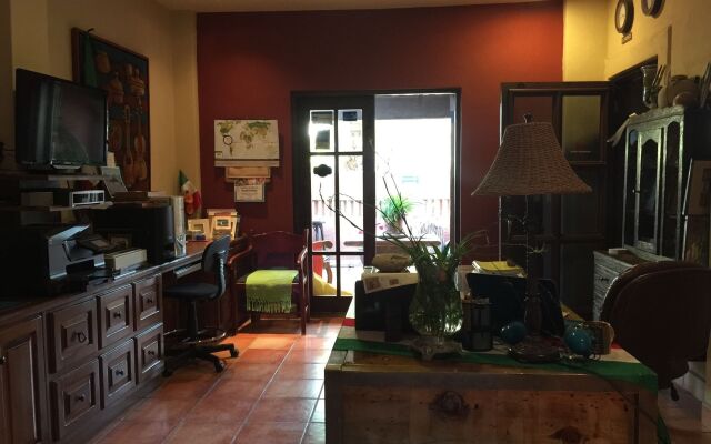 Posada del Cortes Hotel