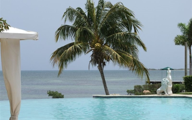 Grand Bahía Ocean View Hotel