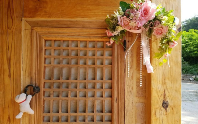 Gangneung Sinnaneun Pension