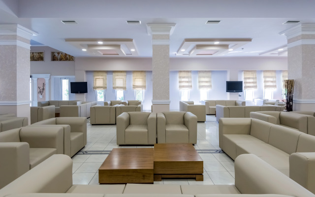 Gaia Royal Hotel