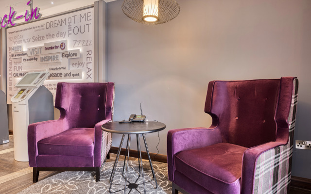 Premier Inn Premier Inn Plymouth City Centre (Derry's Cross)