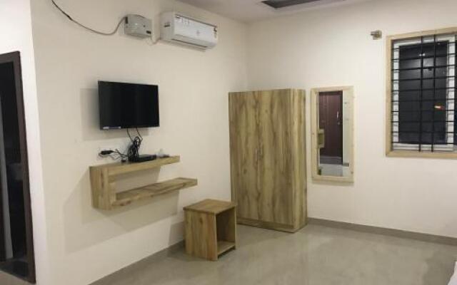 Avigna Lokesh Hotels