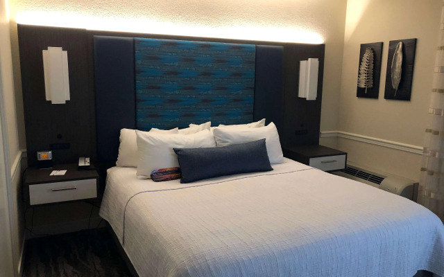 Best Western Plus Novato Oaks Inn