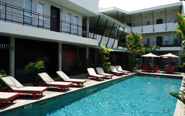MEN's Resort & Spa 