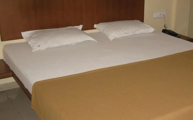 OYO 1194 Hotel Gulmohr
