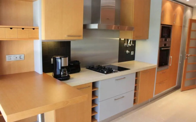 Akicity Benfica Star