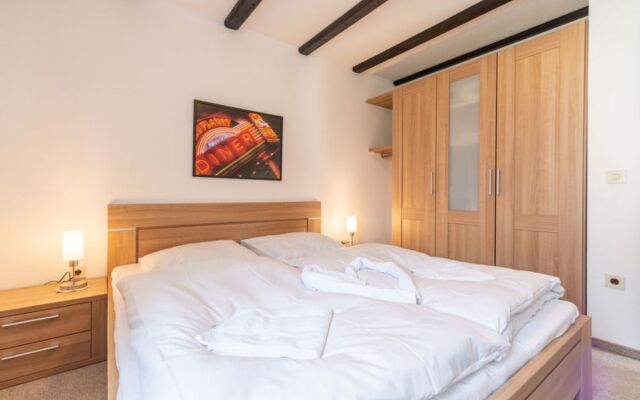 Am Hohen Bogen 11617