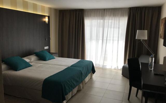 Hotel La Aldea Suites