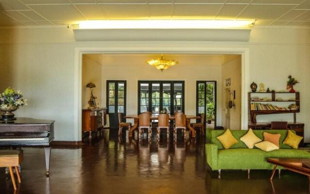 Castle Hill Bungalow