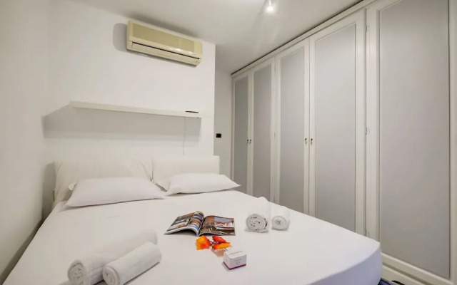 Eleonora House