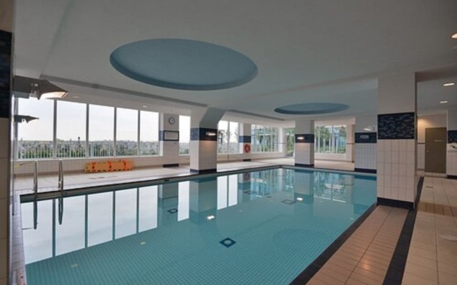 Custom Luxury Suite - By Elite Suites