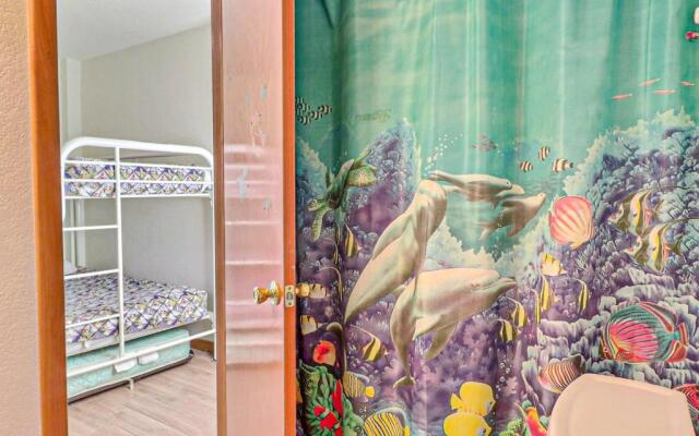 6061 - Bark O Lounge