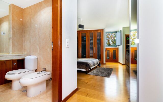 Damasceno Deluxe Apartment