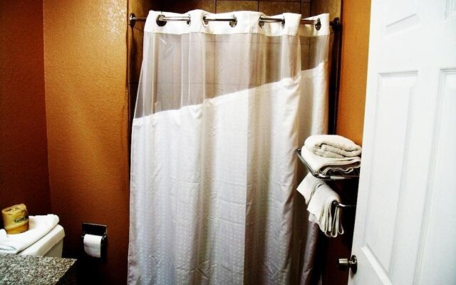 Country Inn Sterling