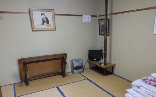 Nikko Suginamiki Youth Hostel
