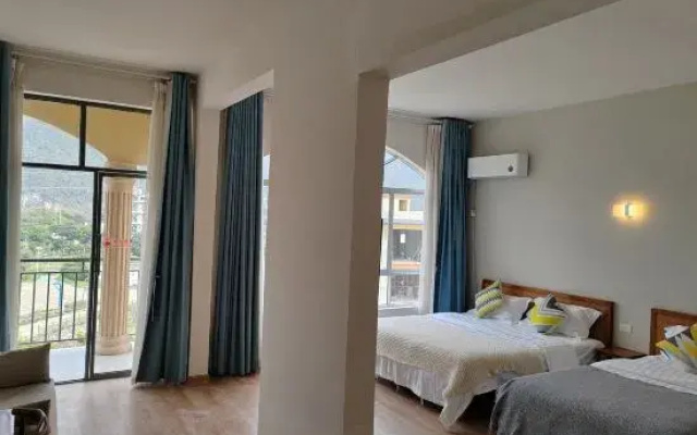 Shanxi Huashu Homestay (Yangshuo Impression Liu Sanjie Branch)
